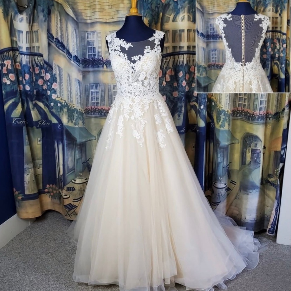 Light Gold Wedding Dress (Ballgown)